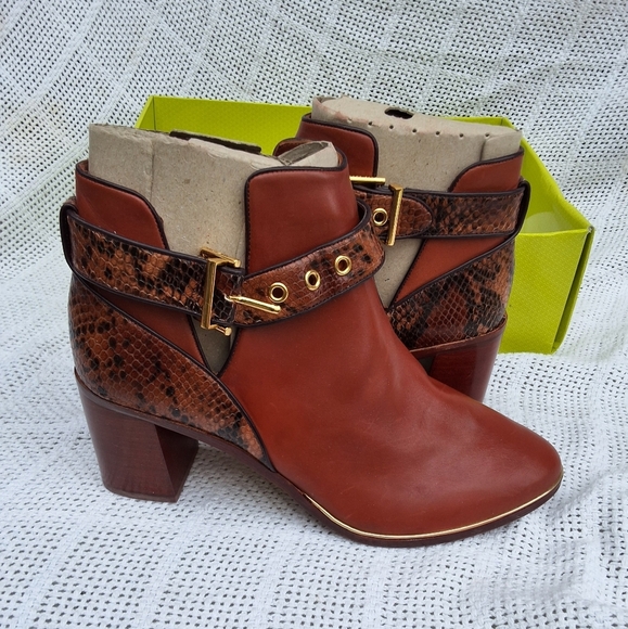 Ted Baker the Nissie contrasting Ankle boots 41/10 NIB - Picture 1 of 12